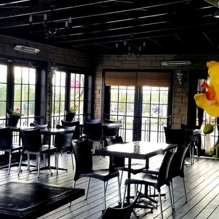 Auberge Happy Logis Lac-Etchemin المظهر الخارجي الصورة