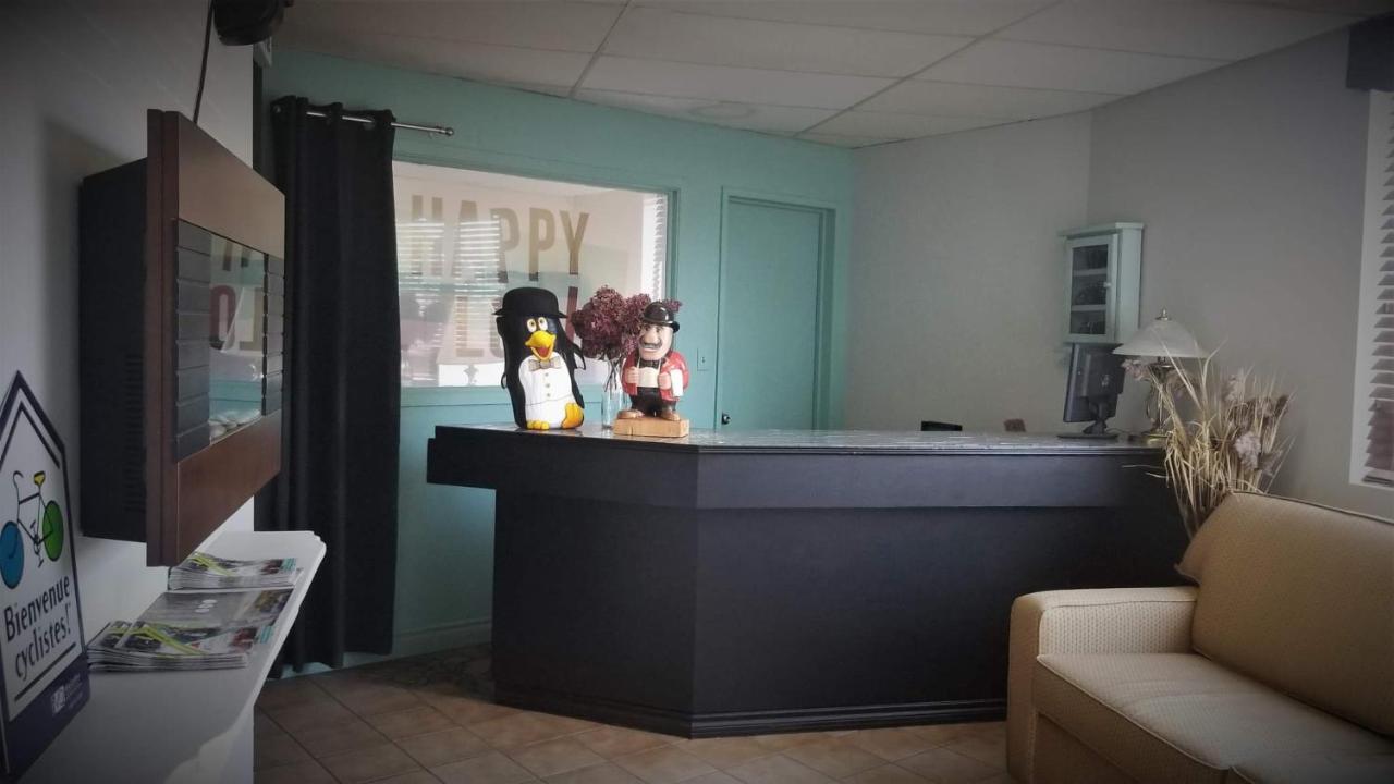 Auberge Happy Logis Lac-Etchemin المظهر الخارجي الصورة