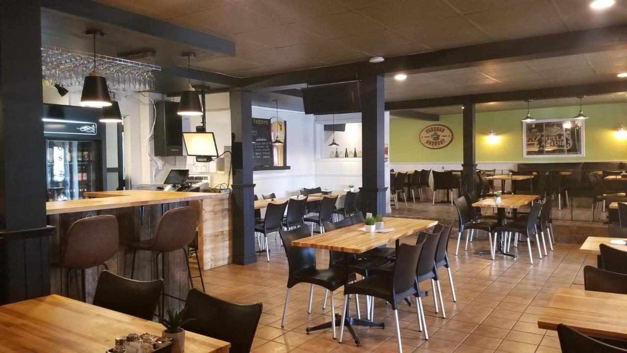 Auberge Happy Logis Lac-Etchemin المظهر الخارجي الصورة